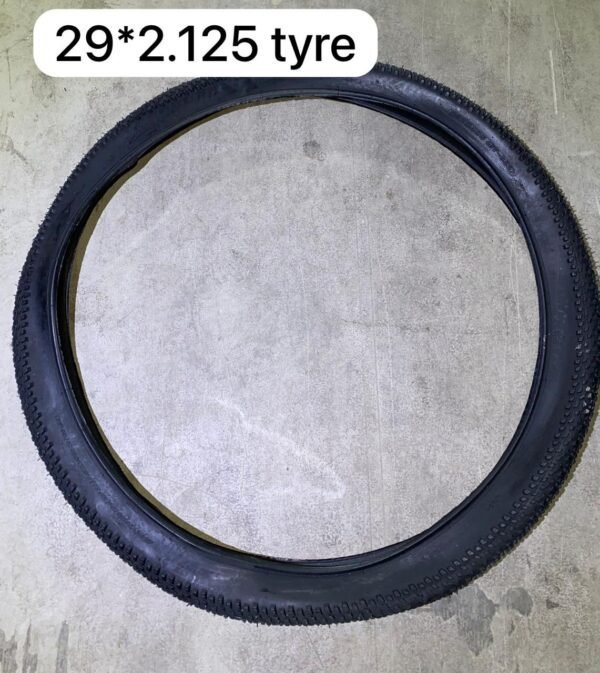 29×2.125 black bicycle tire for roads and light trails