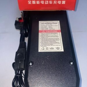 Electric vehicle charger 72V 30–35Ah with LED indicators
