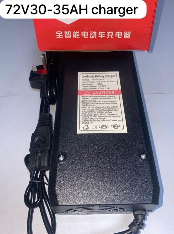 Electric vehicle charger 72V 30–35Ah with LED indicators