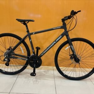 Upland L380-M men’s city bike with aluminum frame and 24-speed Shimano gear system